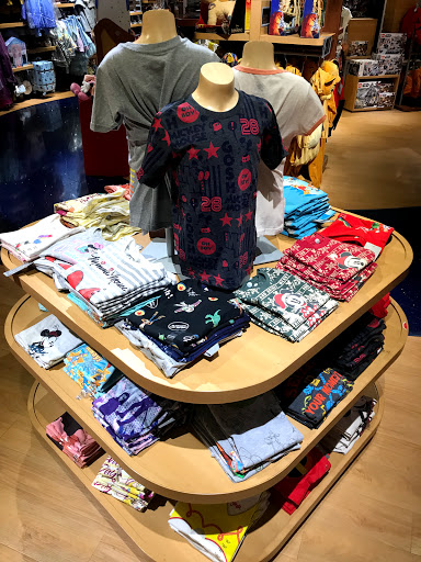 Toy Store «Disney Store», reviews and photos, 2855 Stevens Creek Blvd, Santa Clara, CA 95050, USA