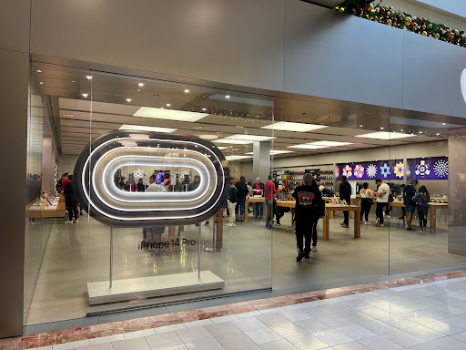 Apple South Coast Plaza image