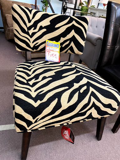 Furniture Store «C W Furnishings Inc», reviews and photos, 501 W St, Sacramento, CA 95818, USA