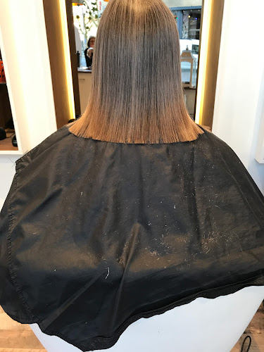 D01 Salon Tweede Nassaustraat openingstijden