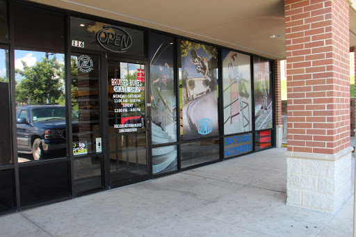 Skate Shop «Bruised Bones Skate Shop», reviews and photos, 9822 Potranco Rd #116, San Antonio, TX 78251, USA