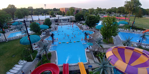 Water Park «Paradise Bay Water Park», reviews and photos, 437 E St Charles Rd, Lombard, IL 60148, USA