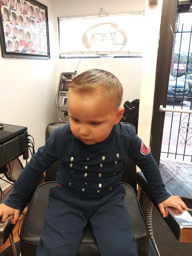 Barber Shop «Rubens Barber Shop», reviews and photos, 902 Southwest Blvd, Kansas City, MO 64108, USA