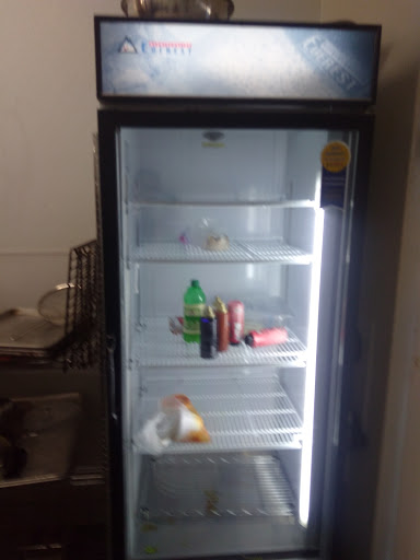 Shopping Mall «Tuskatella Shopping Center», reviews and photos, 1344 N Tustin St, Orange, CA 92867, USA