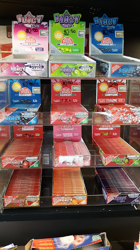 Tobacco Shop «Four Two Zero Peace Avenue», reviews and photos, 6656 US-1, Port St Lucie, FL 34952, USA