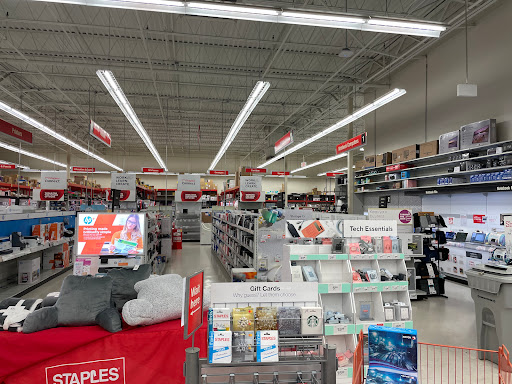 Office Supply Store «Staples», reviews and photos, 30190 US Hwy 19 N, Clearwater, FL 33761, USA