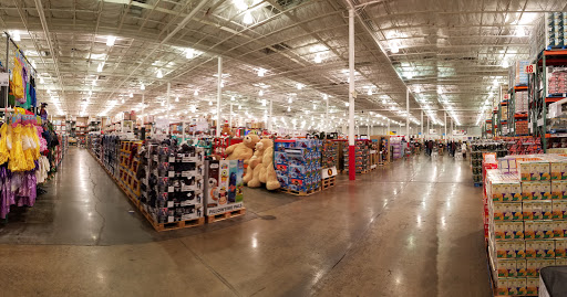 Warehouse store «Costco Wholesale», reviews and photos, 8629 120th Ave NE, Kirkland, WA 98033, USA