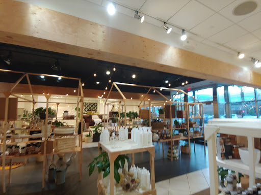 Shopping Mall «Shops At Dos Lagos», reviews and photos, 2780 Cabot Dr #140, Corona, CA 92883, USA