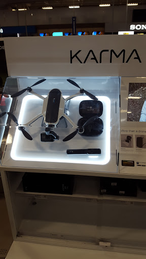 Electronics Store «Best Buy», reviews and photos, 12989 Park Plaza Dr, Cerritos, CA 90703, USA