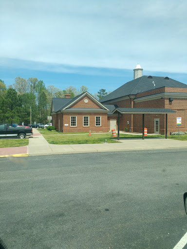 Tourist Information Center «New Kent East Coast Gateway Safety Rest Area and Welcome Center», reviews and photos, Interstate I-64 East, Providence Forge, VA 23140, USA