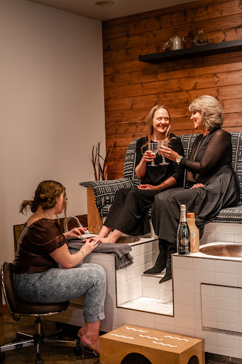 Day Spa «Aqua Salon and Day Spa», reviews and photos, 20510 SW Roy Rogers Rd, Sherwood, OR 97140, USA