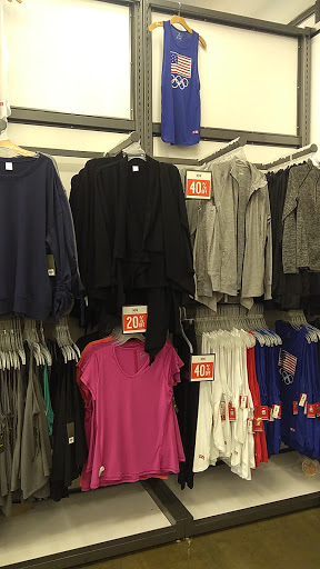 Clothing Store «Old Navy», reviews and photos, 9155 W Stockton Blvd, Elk Grove, CA 95758, USA