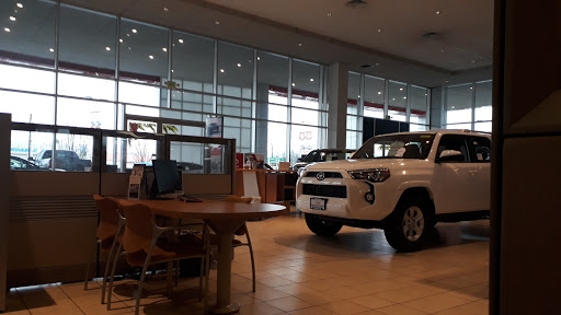 Car Dealer «Grants Pass Toyota», reviews and photos, 375 Redwood Hwy, Grants Pass, OR 97527, USA