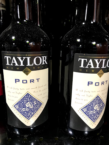 Liquor Store «Fire Pit Spirits», reviews and photos, 1100 Happy Valley Rd, Glasgow, KY 42141, USA