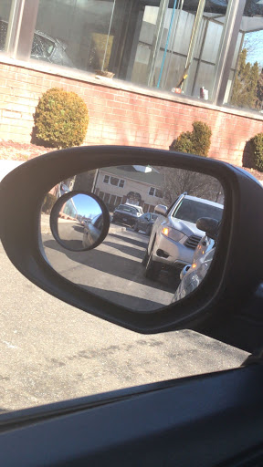 Car Wash «Glitz Car Wash», reviews and photos, 391 N Main St, Danbury, CT 06810, USA