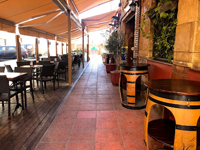 Restaurante Chele Bar - C. Canónigo Molina Alonso, 42, 04004 Almería, Spain