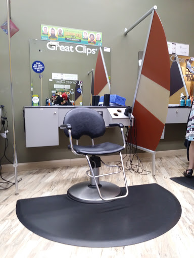 Hair Salon «Great Clips», reviews and photos, 8909 Madison Ave #412, Fair Oaks, CA 95628, USA