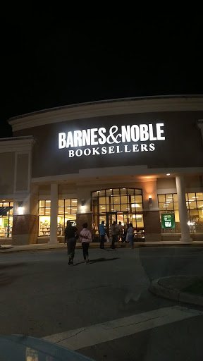 Book Store «Barnes & Noble», reviews and photos, 451 E Altamonte Dr, Altamonte Springs, FL 32701, USA