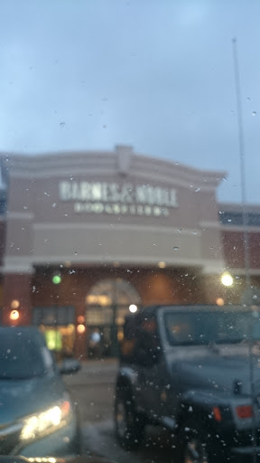Book Store «Barnes & Noble», reviews and photos, 4015 Medina Rd, Akron, OH 44333, USA