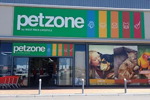 Petzone Port Elizabeth image