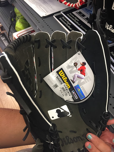 Sporting Goods Store «Big 5 Sporting Goods», reviews and photos, 10570 E Foothill Blvd #140, Rancho Cucamonga, CA 91730, USA