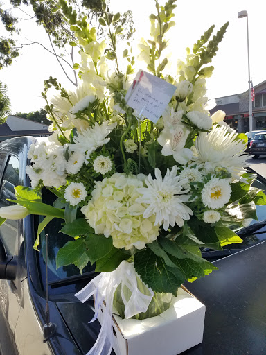 Florist «Irvine Village Flowers», reviews and photos, 15415 Jeffrey Rd #102, Irvine, CA 92618, USA