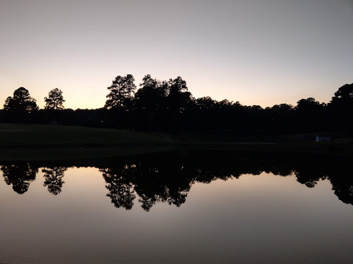 Golf Course «Twin Lakes Golf Course», reviews and photos, 648 Willow Way, Chapel Hill, NC 27516, USA