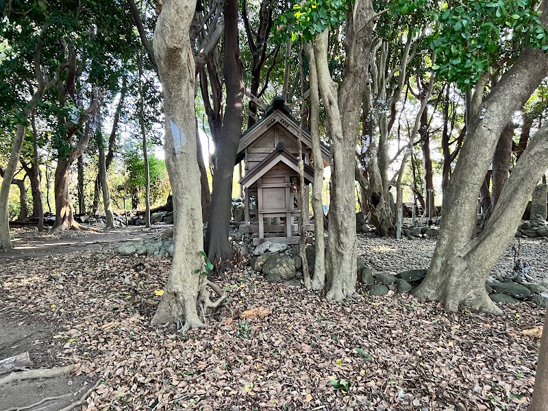 城山水神天狗