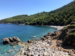 Fotografie cu Karbouna beach cu golful spațios