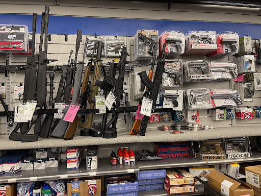 Sporting Goods Store «Big 5 Sporting Goods», reviews and photos, 3132 Stevens Creek Blvd, San Jose, CA 95117, USA