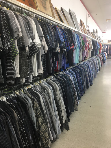 Thrift Store «Value World», reviews and photos, 11900 Detroit Ave, Lakewood, OH 44107, USA