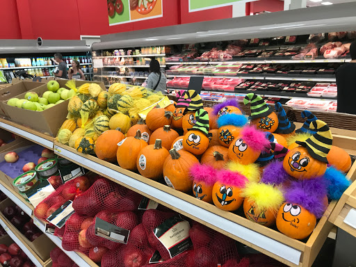 Shopping Mall «Bridgepointe Shopping Center», reviews and photos, Bridgepointe Pkwy, San Mateo, CA 94404, USA