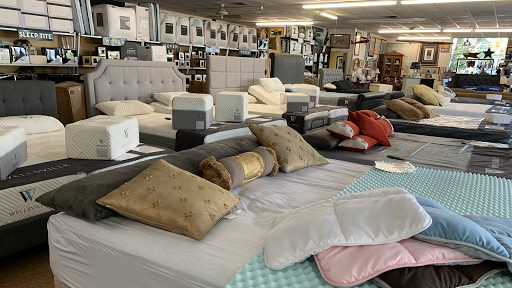 Mattress Store «Resale Factory Outlet Mattress Store», reviews and photos, 4000 S US Hwy 17 92, Casselberry, FL 32707, USA