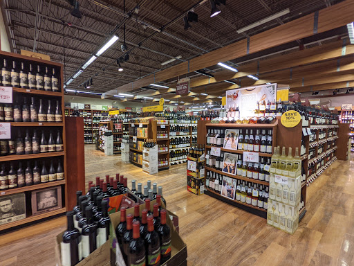 Supermarket «Giant Eagle Supermarket», reviews and photos, 870 N Court St, Medina, OH 44256, USA