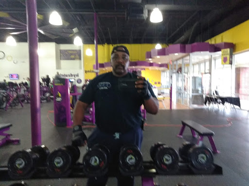 Gym «Planet Fitness», reviews and photos, 1257 Jefferson Davis Hwy, Fredericksburg, VA 22401, USA