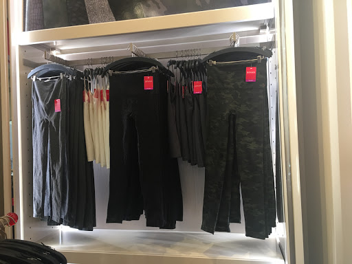 Lingerie Store «Spanx», reviews and photos, 8687 N Central Expy, Dallas, TX 75225, USA