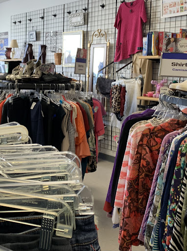 Thrift Store «Goodwill Boutique & Donation Center», reviews and photos, 235 Lancaster Ave, Frazer, PA 19355, USA