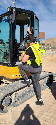 Tourist Attraction «Dig This Las Vegas», reviews and photos, 3012 S Rancho Dr, Las Vegas, NV 89102, USA