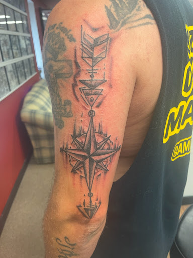 Explore how to think of tattoo ideas, creative tattoo ideas in Export, available at Patriotic pain tattoo