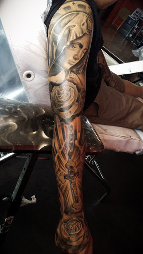 Explore twin sister tattoo ideas, creative tattoo ideas in Waipahu, available at Inkflicted Tattoo