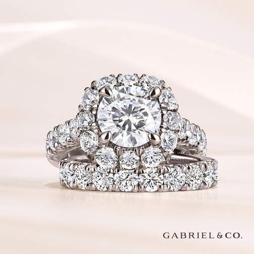 Jewelry Store «Orloff Jewelers», reviews and photos, 770 W Shaw Ave #101, Fresno, CA 93704, USA