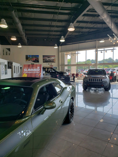 Jeep Dealer «Miracle Chrysler Dodge Jeep Ram», reviews and photos, 1290 Nashville Pike, Gallatin, TN 37066, USA