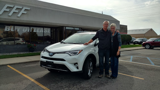 Car Leasing Service «F F Fisher Sales & Leasing», reviews and photos, 500 40th St S, Fargo, ND 58103, USA