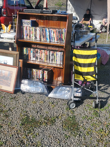 Flea Market «Londonderry Flea Market», reviews and photos, 5 Avery Rd, Londonderry, NH 03053, USA