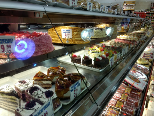 Produce Market «Sheepshead Bay Fruits & Vegetables Market», reviews and photos, 1717 Avenue Z, Brooklyn, NY 11235, USA