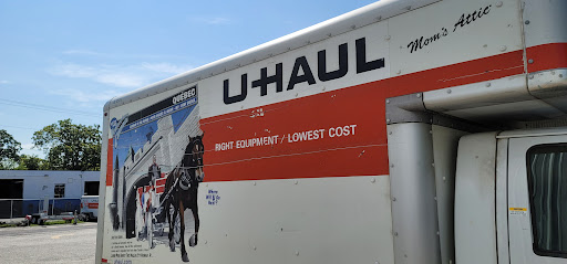 Truck Rental Agency «U-Haul Moving & Storage of Clementon», reviews and photos, 270 White Horse Pike, Clementon, NJ 08021, USA