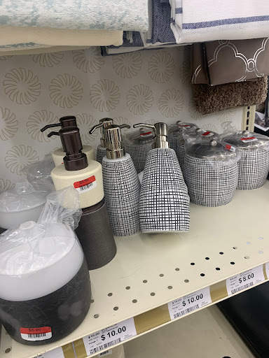 Discount Store «Big Lots», reviews and photos, 15501 Bustleton Ave, Philadelphia, PA 19116, USA