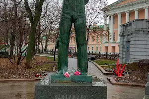 Monument to Vladimir Vysotsky image