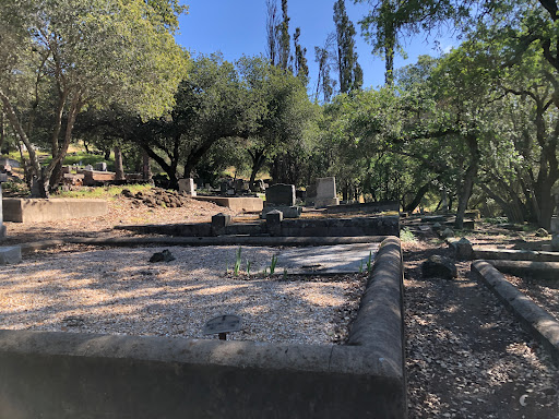 Mountain Cemetery