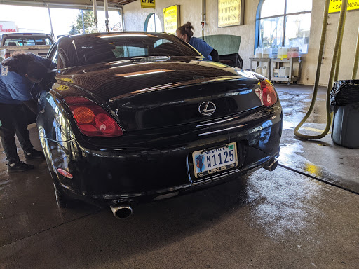 Hutch's Car Wash & Quik Lube en Reno